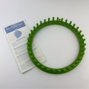 Knifty Knitter Round Loom Size Large